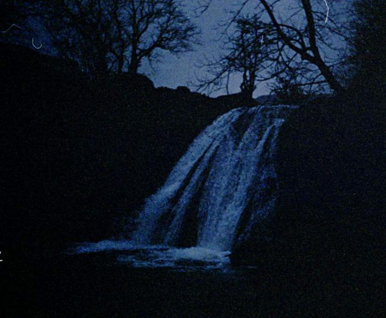 1991-03-09b.jpg - Janet's Foss