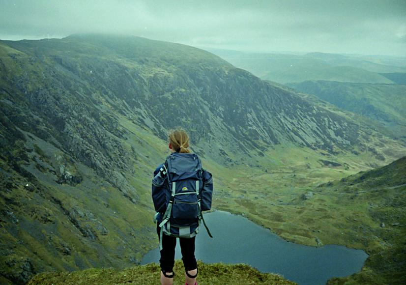 1992-05-03a.jpg - Jane on Craig Cwm Amarch, above Llyn Cau