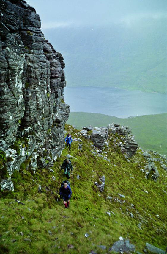 1992-06-23d.jpg - Ascending Beinn Dearg M&ograve;r