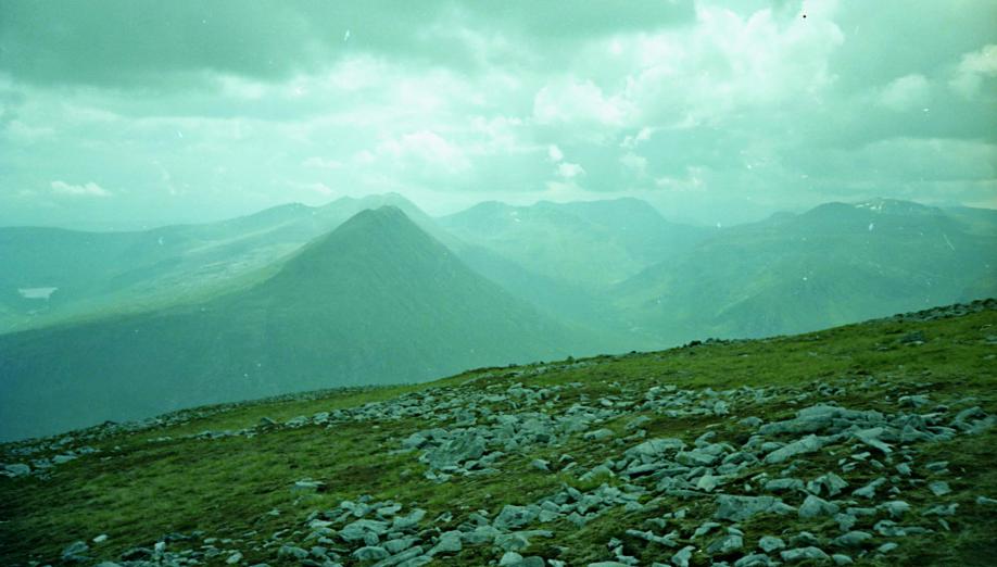 1994-07-06a.jpg - Beinn a' Chlaidheimh from An Teallach