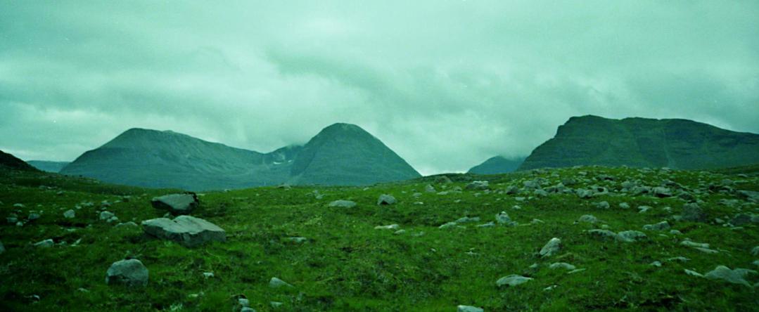 1994-07-13a.jpg - Liathach from Bealach a' Chomhla