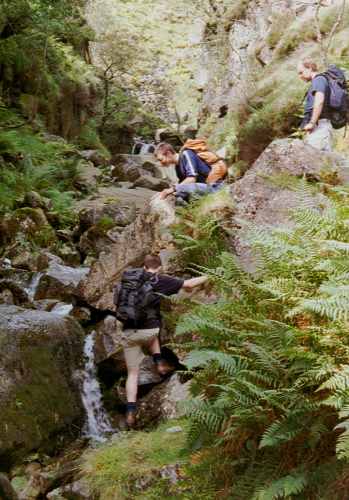 2002-08-31a.jpg - Scrambling in Crinkle Gill