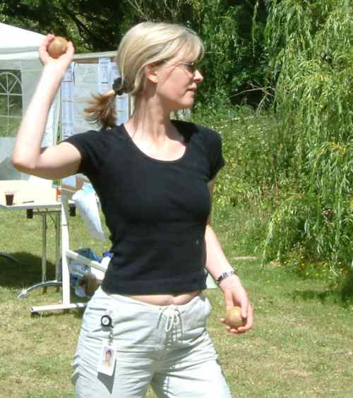 20030620-135756.jpg - Ulrike giving it her fiercest
