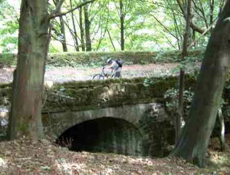 20030907-121618.jpg - Incline