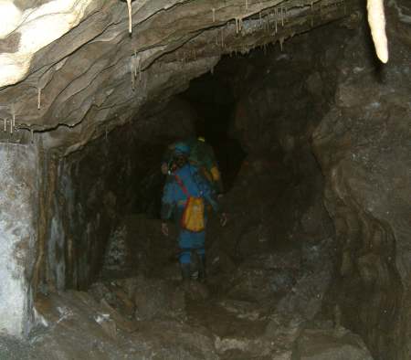 20030927-132440.jpg - Passageway