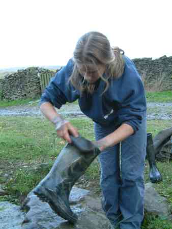 20030927-182154.jpg - Scrubbing