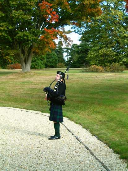 20031010-142834.jpg - Piper