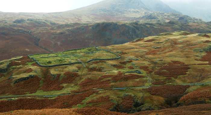 20031102-123548.jpg - Hardknott Fort