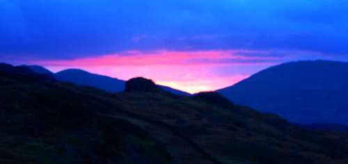 20031115-152650.jpg - Saturday sunset