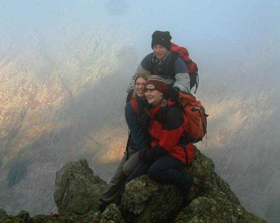20031123-134542.jpg - Eggy, Clare and Kate posing on a pinnacle