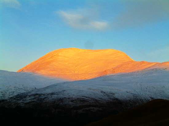 20031229-091546.jpg - Fraochaidh fully lit by morning sun