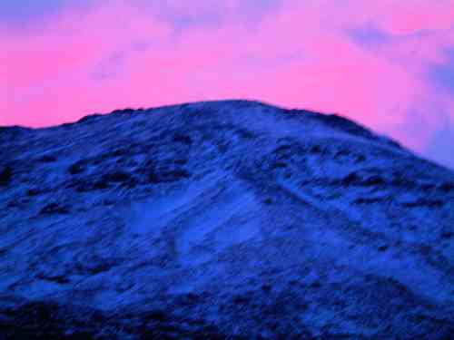 20031231-084138.jpg - Red sky in the morning...