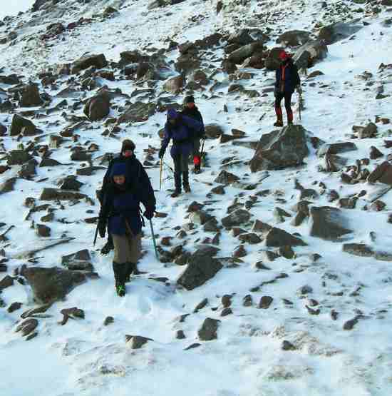 20040102-131636.jpg - Descending