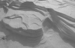 Wind patterns in the snow