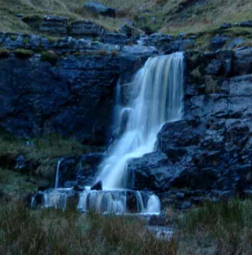 20040109-160652.jpg - A final waterfall (from the journey home)