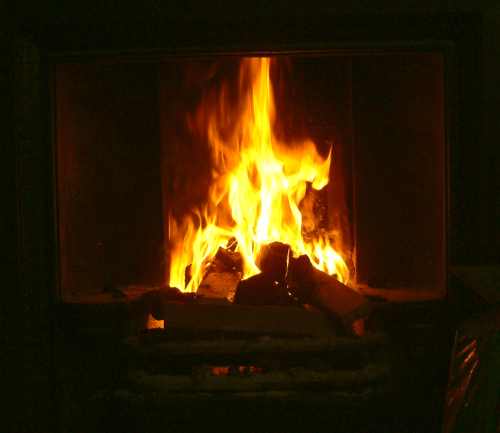 20040123-234344.jpg - Snug bunkhouse