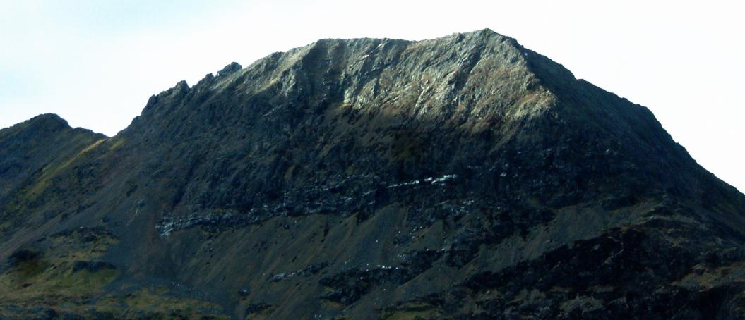20040328-170040.jpg - Afternoon sun on Crib Goch