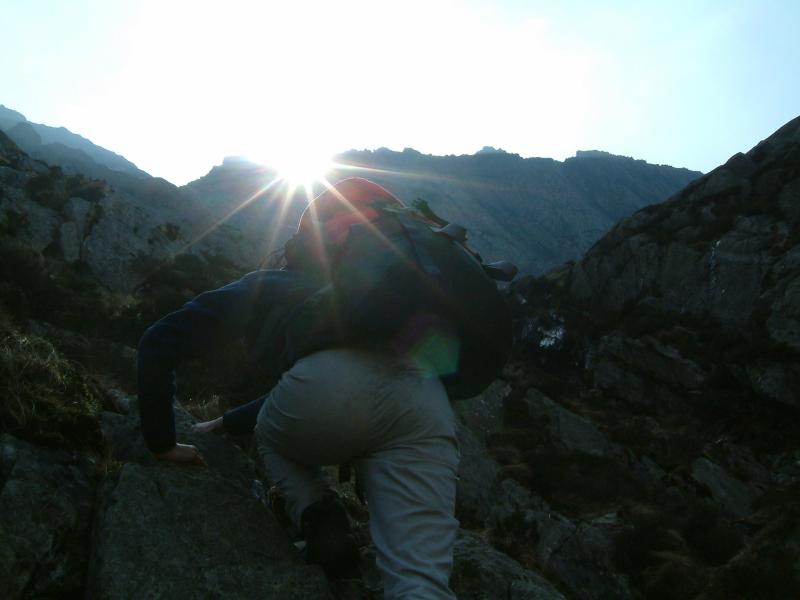 20040330-131004.jpg - Becky scrambles toward the sun