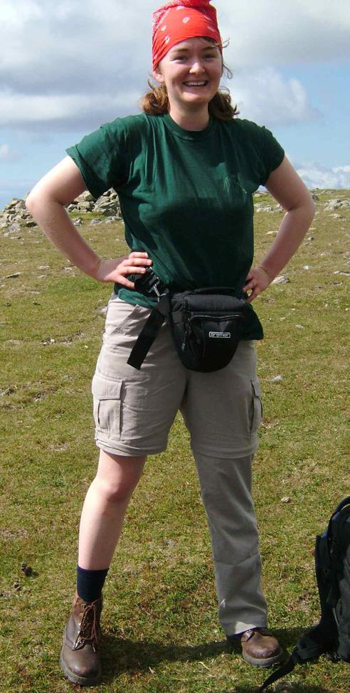 20040731-163534.jpg - Elen prepares for the Masonic handshake?