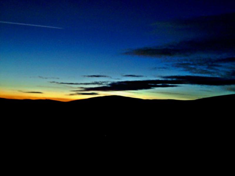 20041113-171612.jpg - Another gorgeous sunset