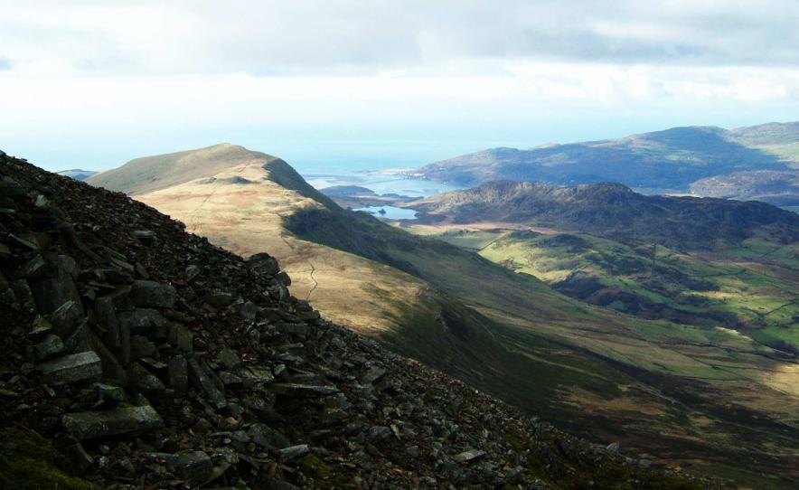 20050129-131750.jpg - View west towards Barmouth and the sea