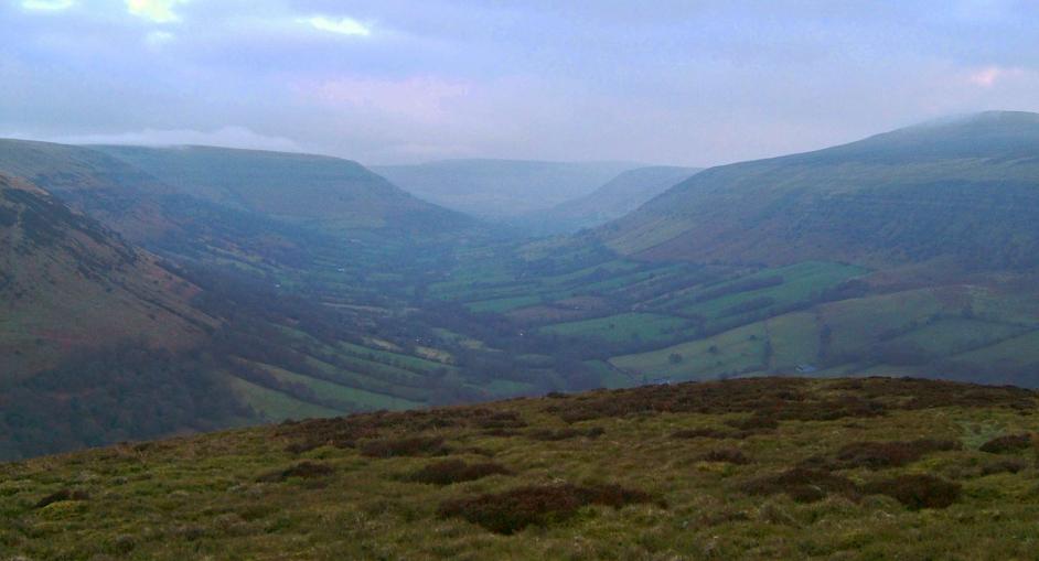 20050206-162020.jpg - Descending into the Vale of Ewyas