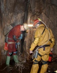 Chris & Nick rigging Slit Pot