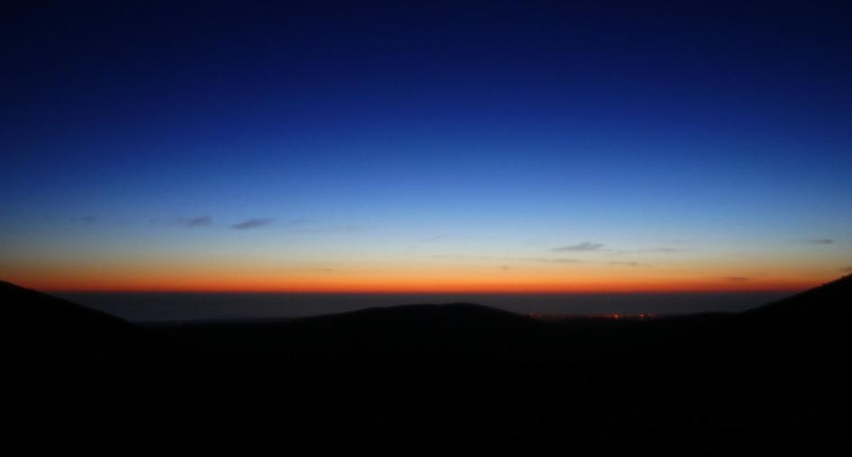 20050325-192822.jpg - Sunset sky