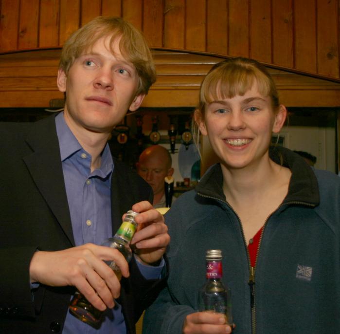 20050416-200448.jpg - Peter & Lottie