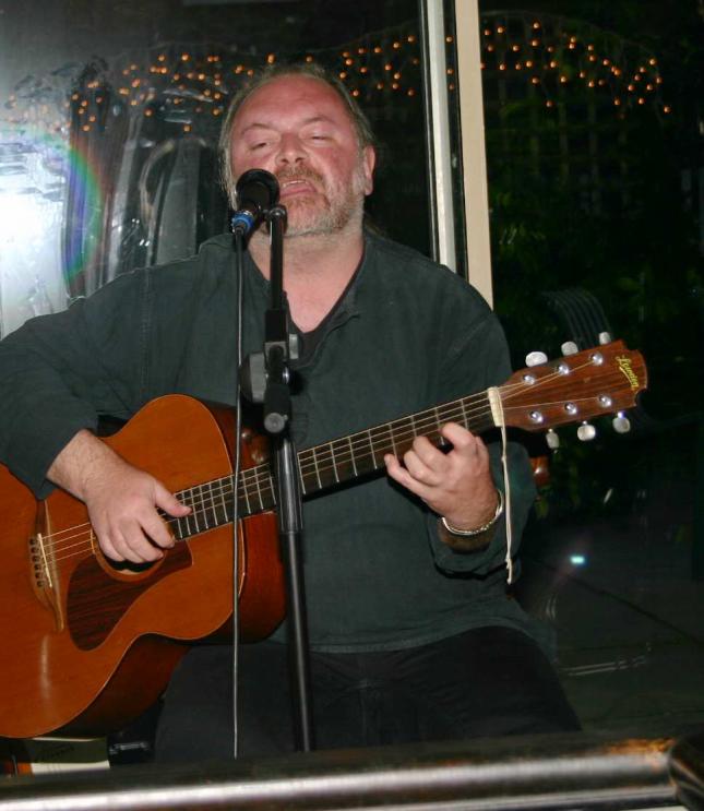 20050416-202338.jpg - Chris, the singer and guitarist