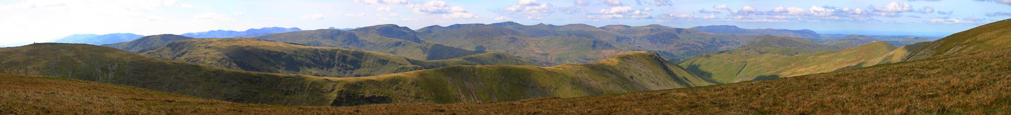 20050514-142702.jpg - Eastern Fells panorama from High Street