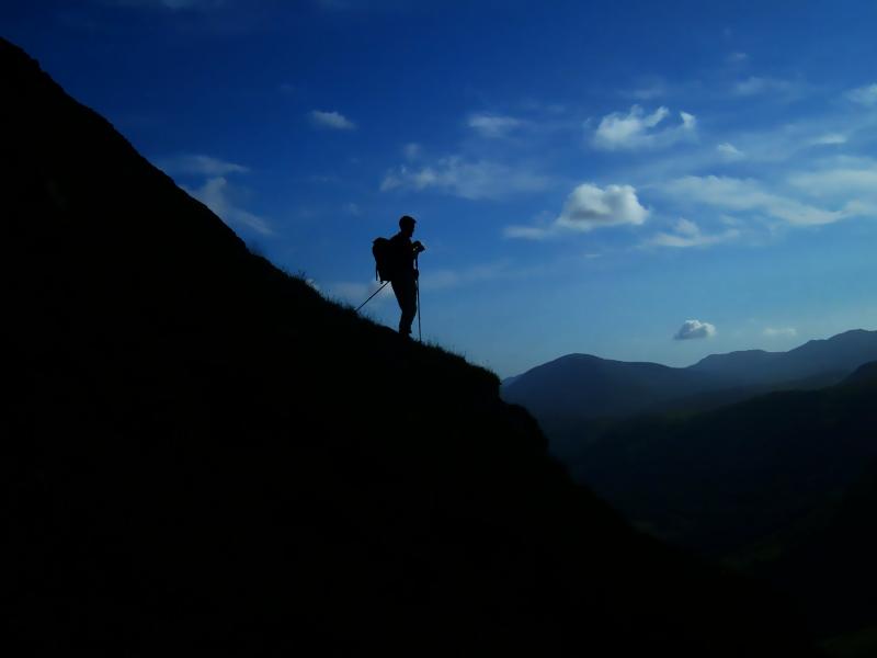 20050704-181458.jpg - Dave does some photography on the descent