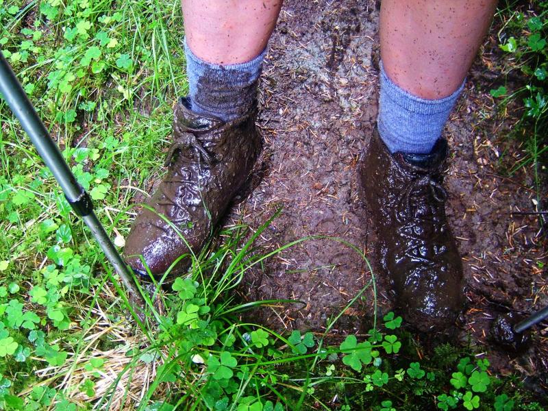20050709-120624.jpg - Sarah's muddy boots