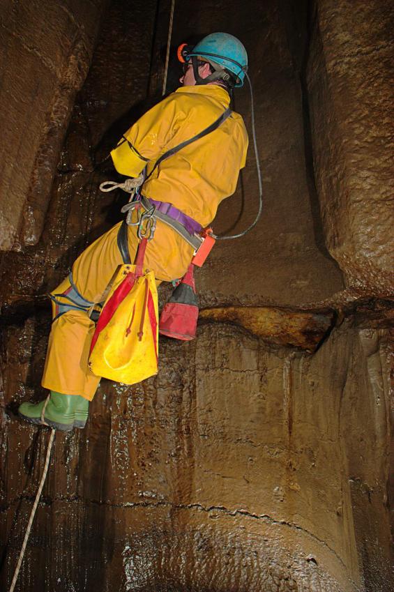 20050821-161734.jpg - Ascending the 2nd pitch