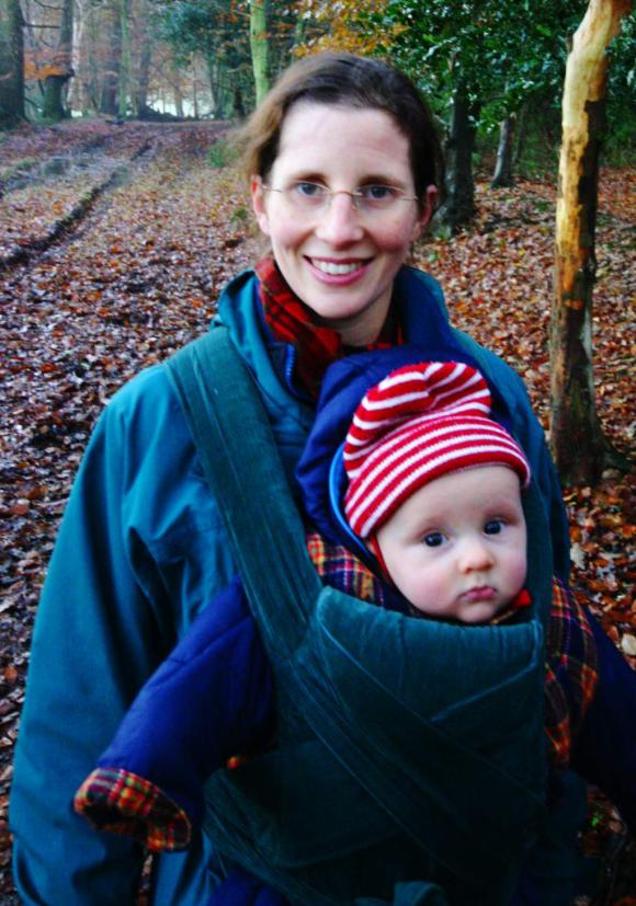 20051210-153200.jpg - Margaret and Robin