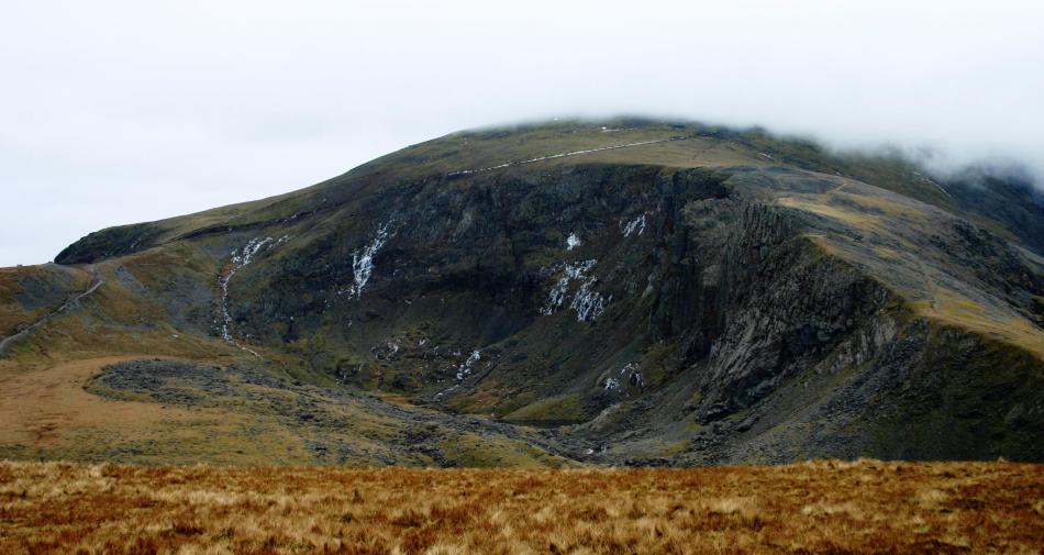 20060204-121608.jpg - Looking ahead to Clogwyn Du 'r Arddu, replete with ice patches