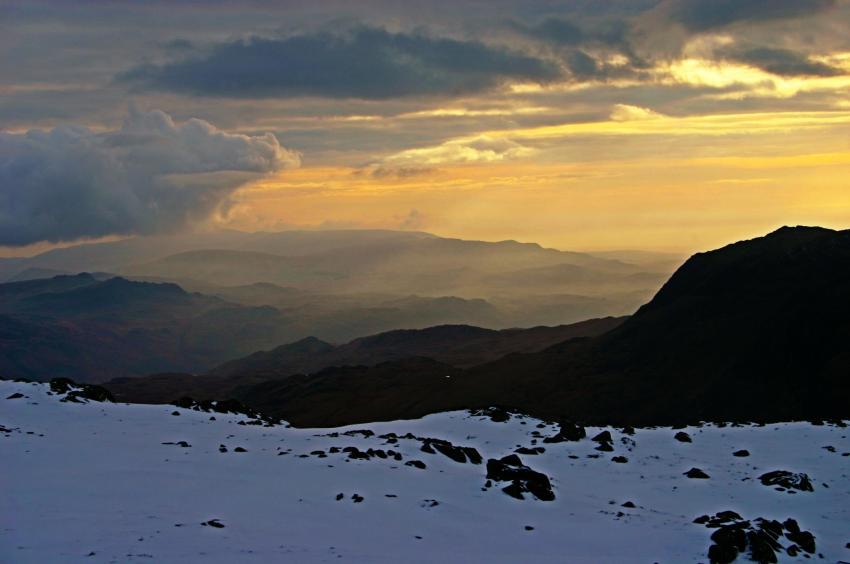 20060218-155444.jpg - Serried ranks of Dunnerdale fells