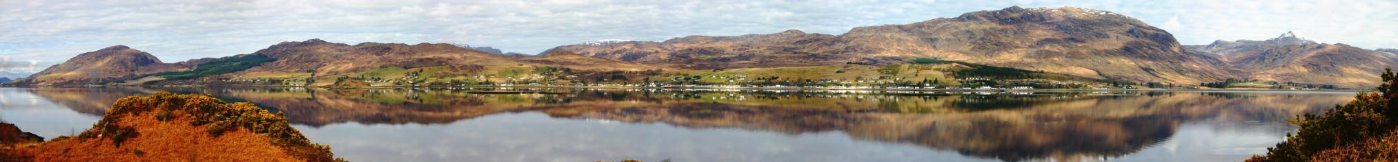 20060421-094952.jpg - Lochcarron end-to-end