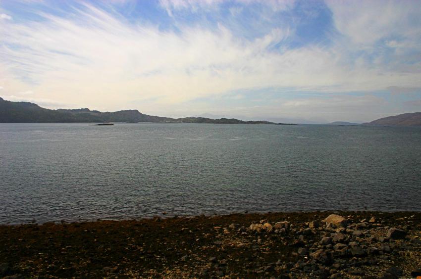 20060429-132548.jpg - The sea, with Skye just visible in the distance