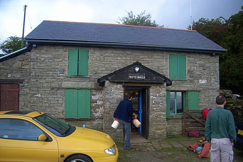 20060930-104246.jpg - Whitewalls