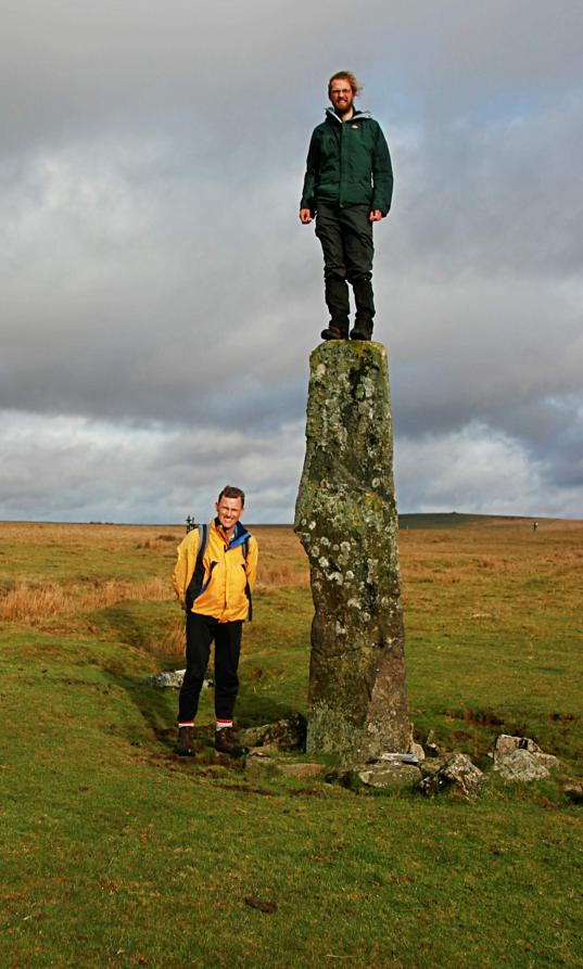 20061112-115100b.jpg - Standing stone