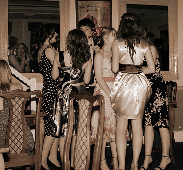 20070421-221108.jpg - Dresses