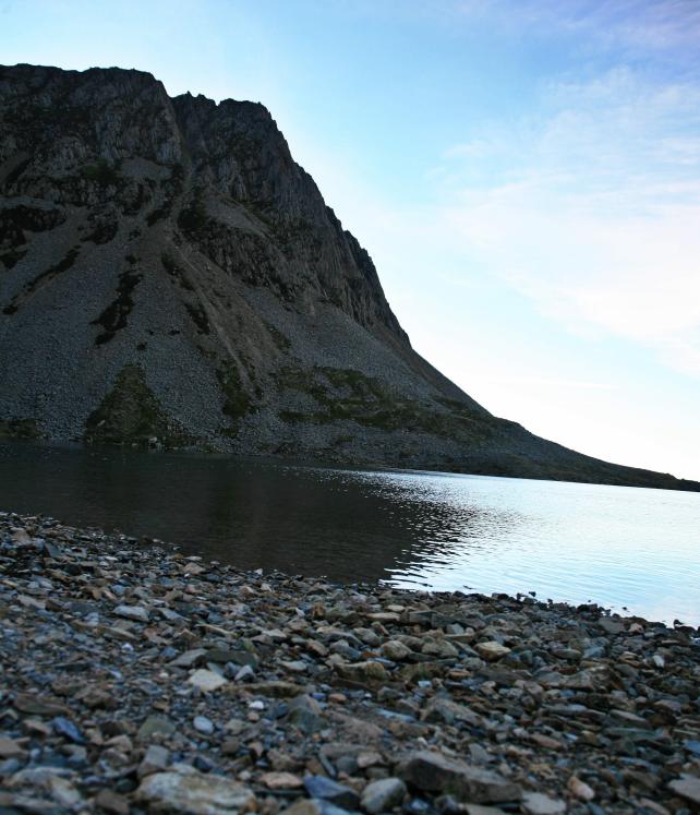 20080210-144944.jpg - The arete from the tarn