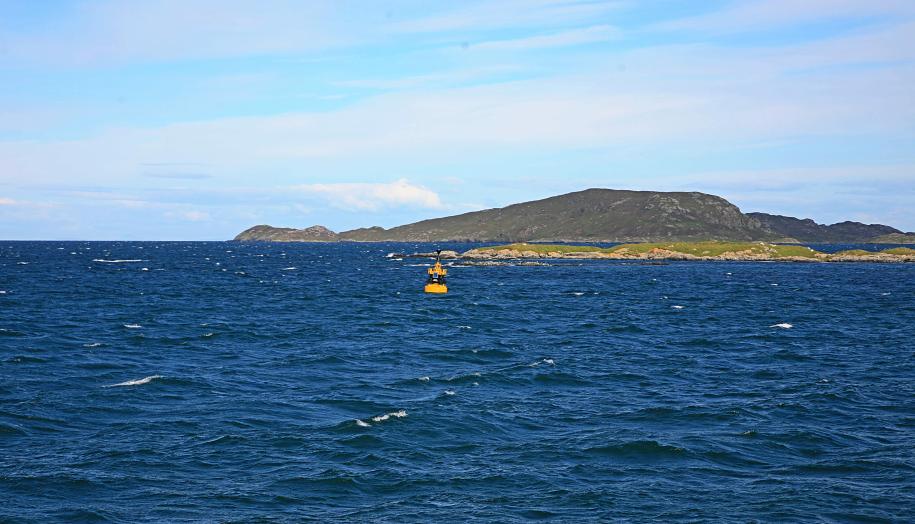 20090606-173336.jpg - Islands