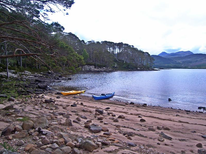 20090604-123724.jpg - The beach of Eilean Ruairidh Mor