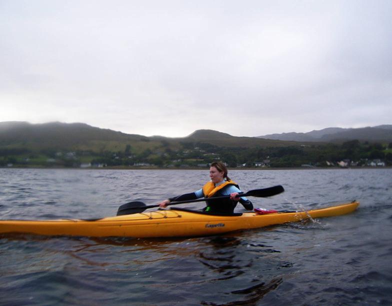 20090824-175031.jpg - Clare on the loch