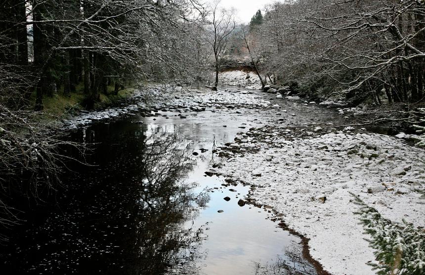 20091218-114916.jpg - River Carron