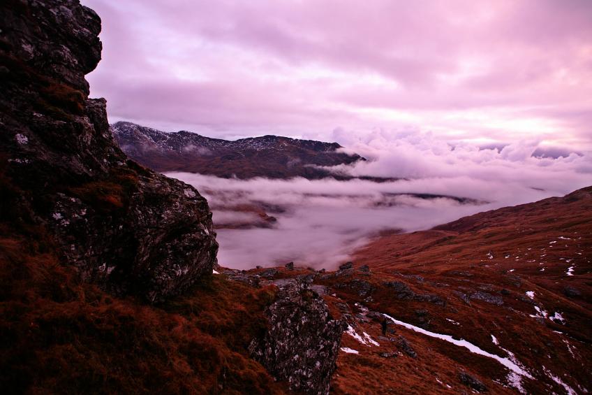 20101230-160859.jpg - Layers of pink clouds roll in