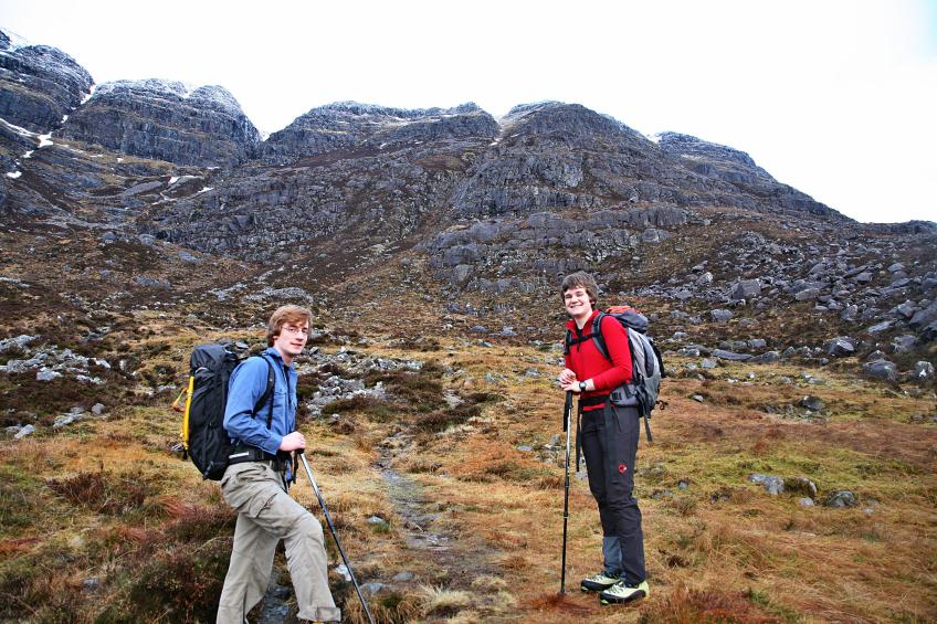 20110129-100059.jpg - Ian and Hannah in Toll a' Meitheach on the ascent