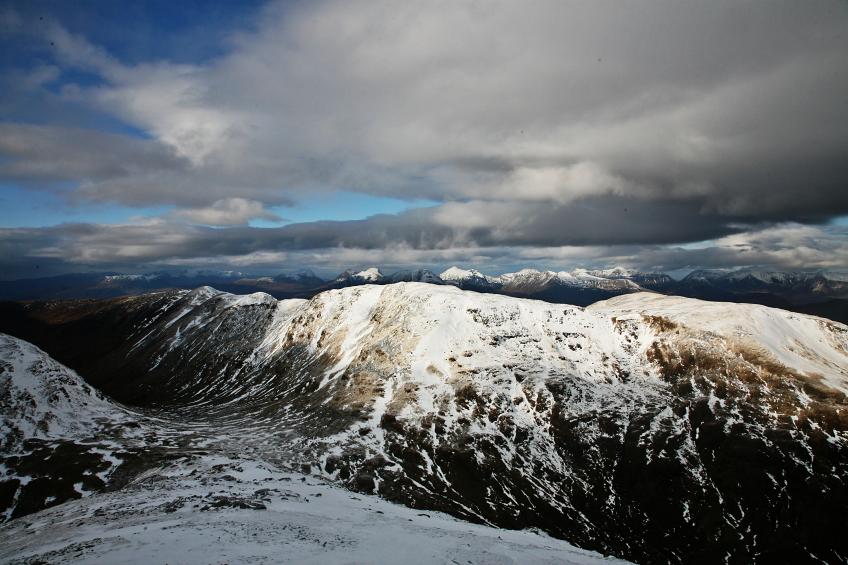 20110219-112908.jpg - Bealach Bhearnais and the hills of Applecross, Coulin and Torridon